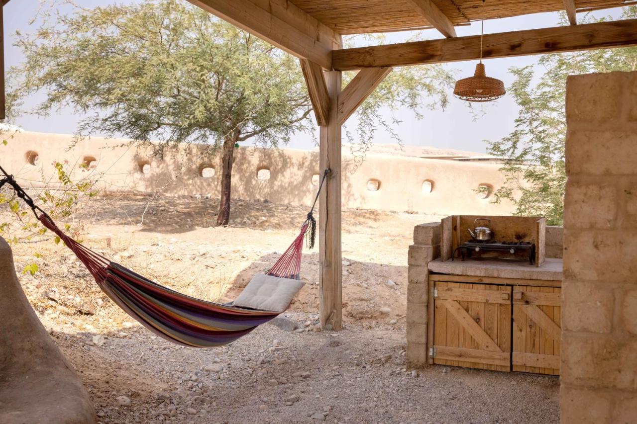 Desert Days Mud Cabin's Lodge Tzukim
