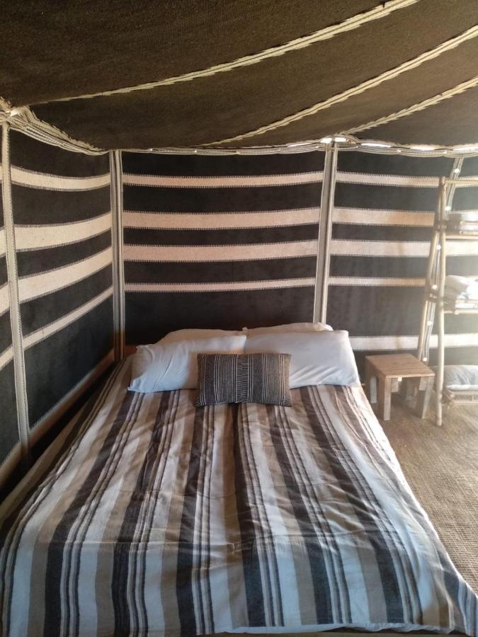 Desert Days Mud Cabin's Lodge *